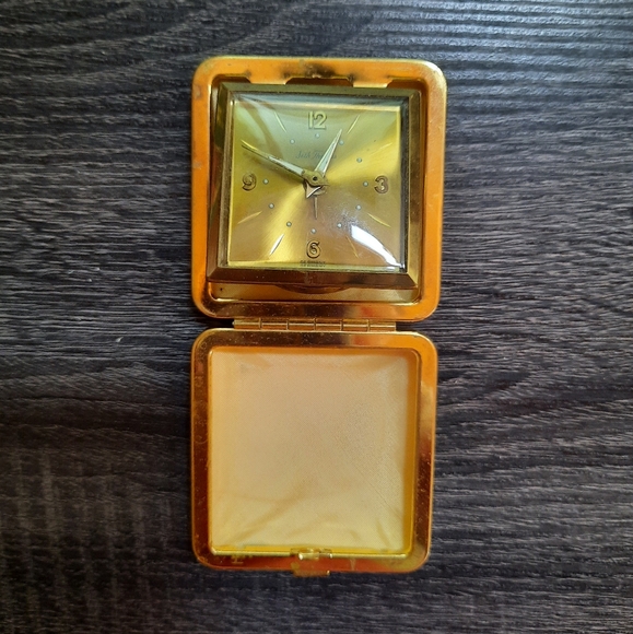 Vintage Seth Thomas Travel Alarm Clock Manual Wind Gold Hard Case Germany - Picture 6 of 16